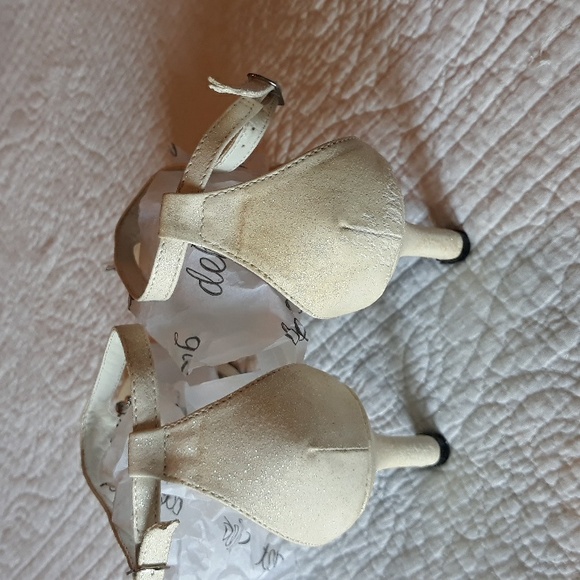 Formal Sandals - Picture 4 of 6